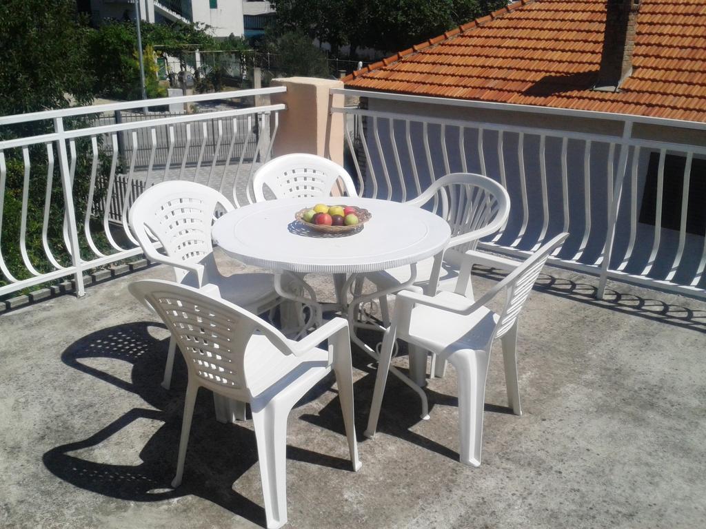 Apartments Angela Biograd Na Moru Zewnętrze zdjęcie