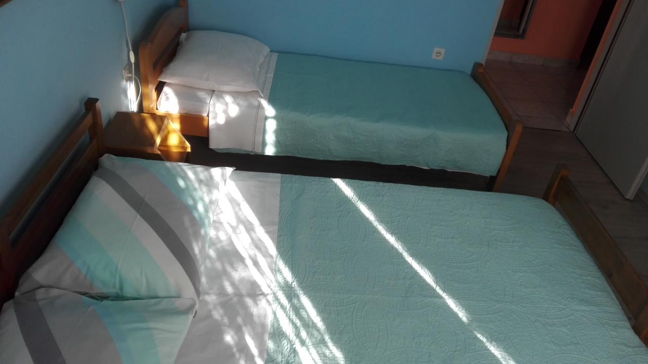 Apartments Angela Biograd Na Moru Zewnętrze zdjęcie